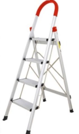 HOUSEHOLD LADDERS (4 STEPS)