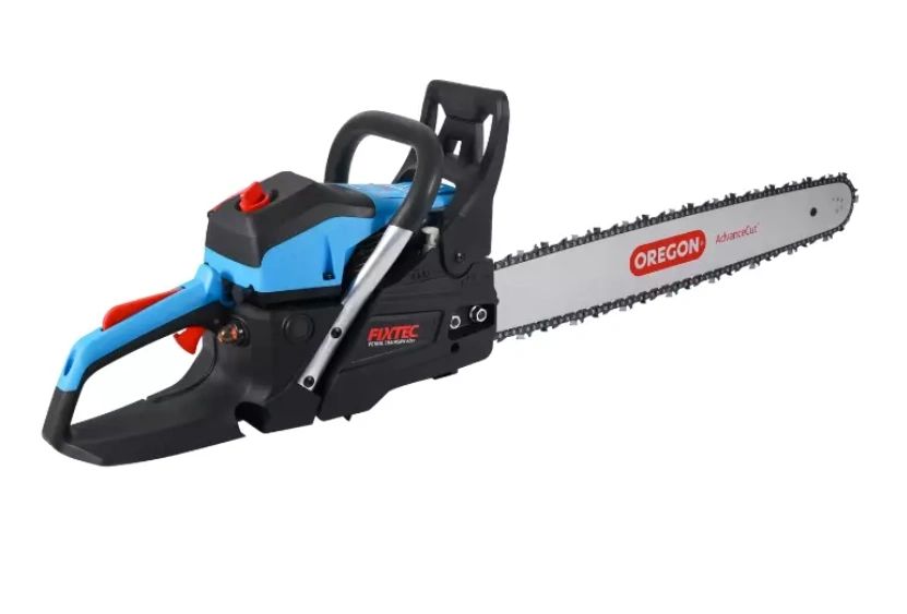 GASOLINE CHAIN SAW, 62CC, 24"